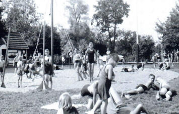 Heimatverein Warendorf: Spielplatz der Warendorfer Flussbadeanstalt um 1920