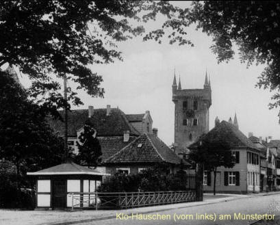 Heimatverein Warendorf: Münstertor mit Klohäuschen ca. 1925