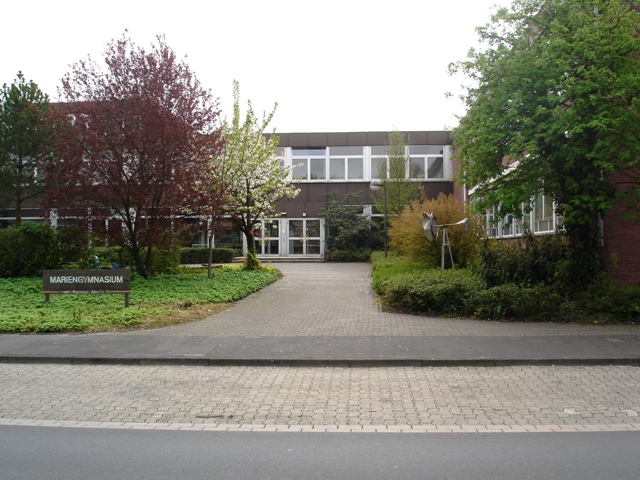 Heimatverein Warendorf: Eingangsbereich des Mariengymnasiums